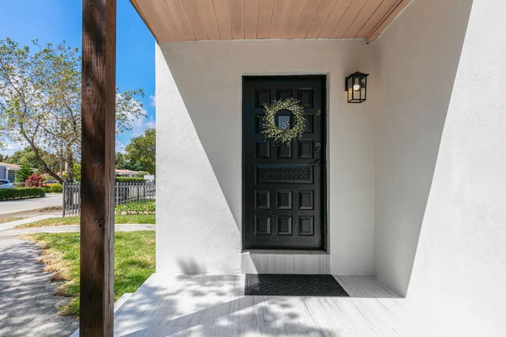 New Miami Home, Pool Near Airport And Beaches, King Bed Eksteriør bilde